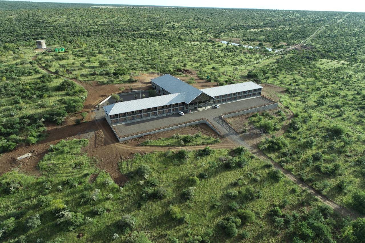 Big Valley Game Lodge Lobatse Zewnętrze zdjęcie