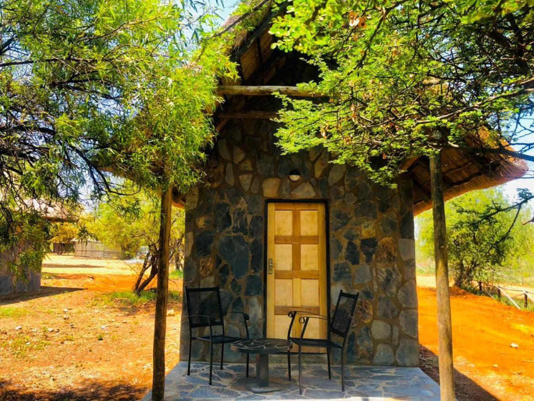 Big Valley Game Lodge Lobatse Zewnętrze zdjęcie